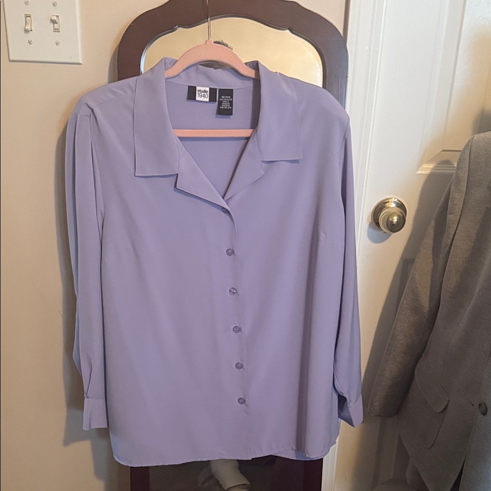 Studio 1940 Lilac Blouse NWOT